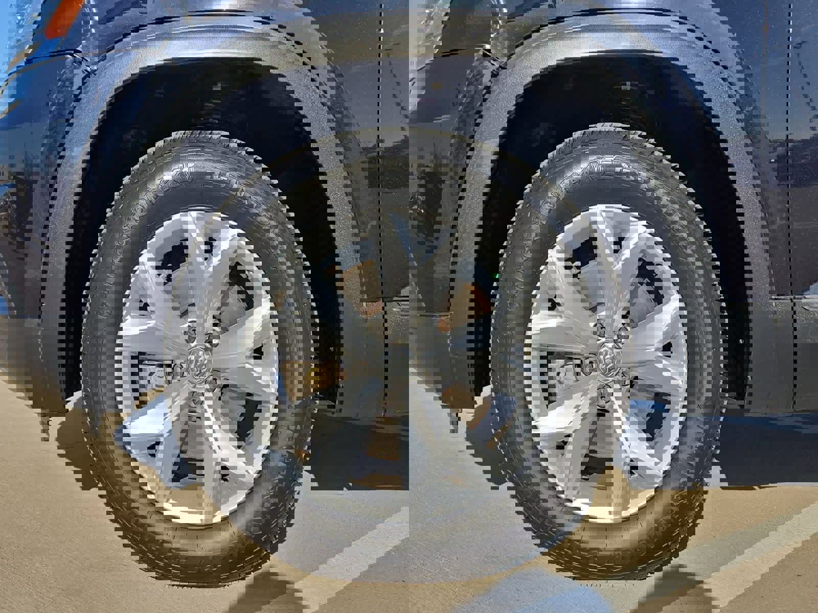 Used 2018 Volkswagen Atlas SE image 13