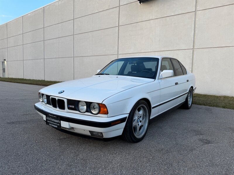 Used 1991 BMW M5 RWD image 15