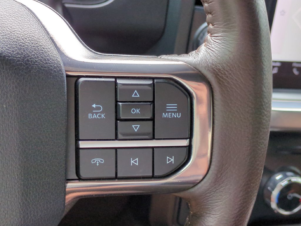 Used 2025 Ford F450 King Ranch w/ Chrome Package AWD/4WD image 31