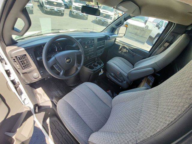 New 2026 Chevrolet Express 2500 w/ Driver Convenience Package RWD image 18