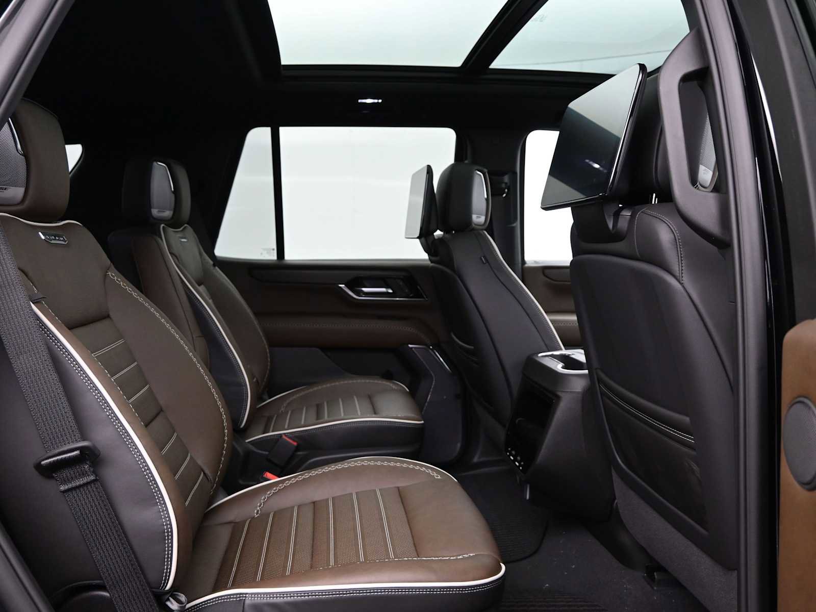 New 2026 GMC Yukon Denali Ultimate image 12