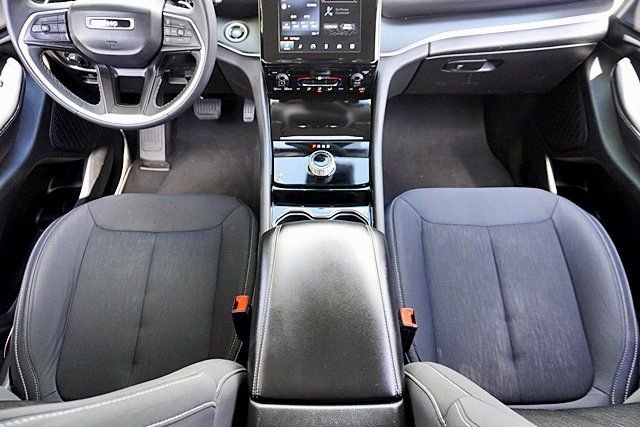 Certified 2023 Jeep Grand Cherokee L Laredo RWD image 21