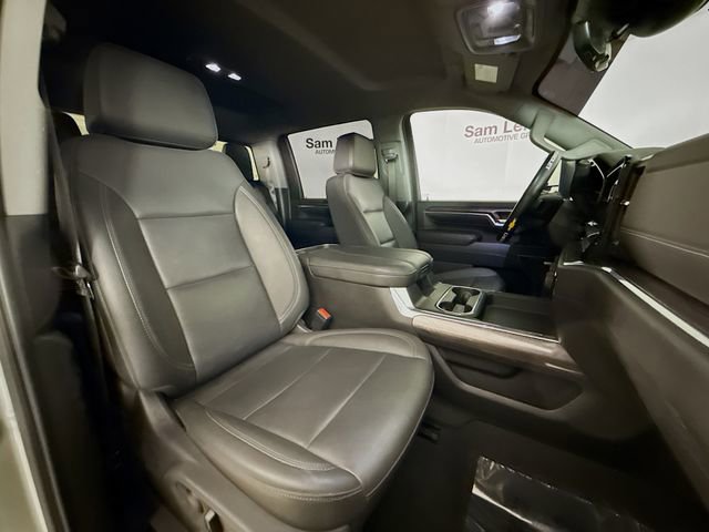 Used 2024 Chevrolet Silverado 3500 LTZ w/ LTZ Convenience Package image 30