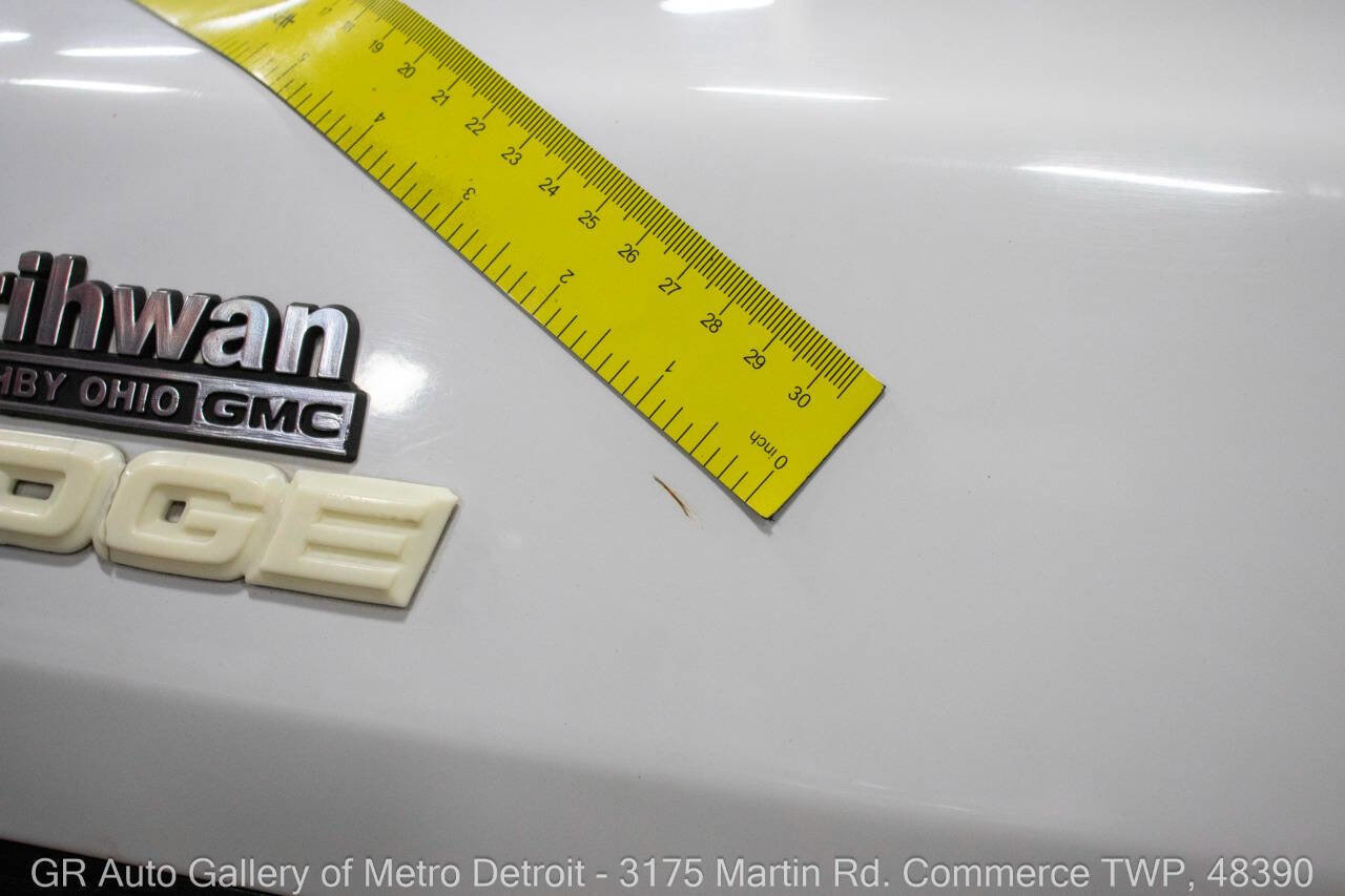 Used 1991 Dodge Shadow Convertible image 31