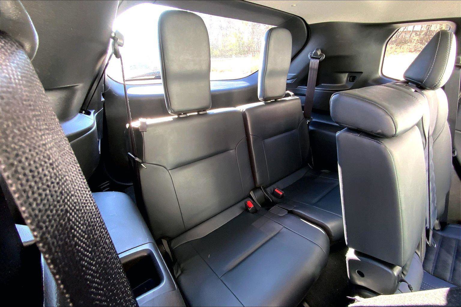 Used 2024 Mitsubishi Outlander SE image 26