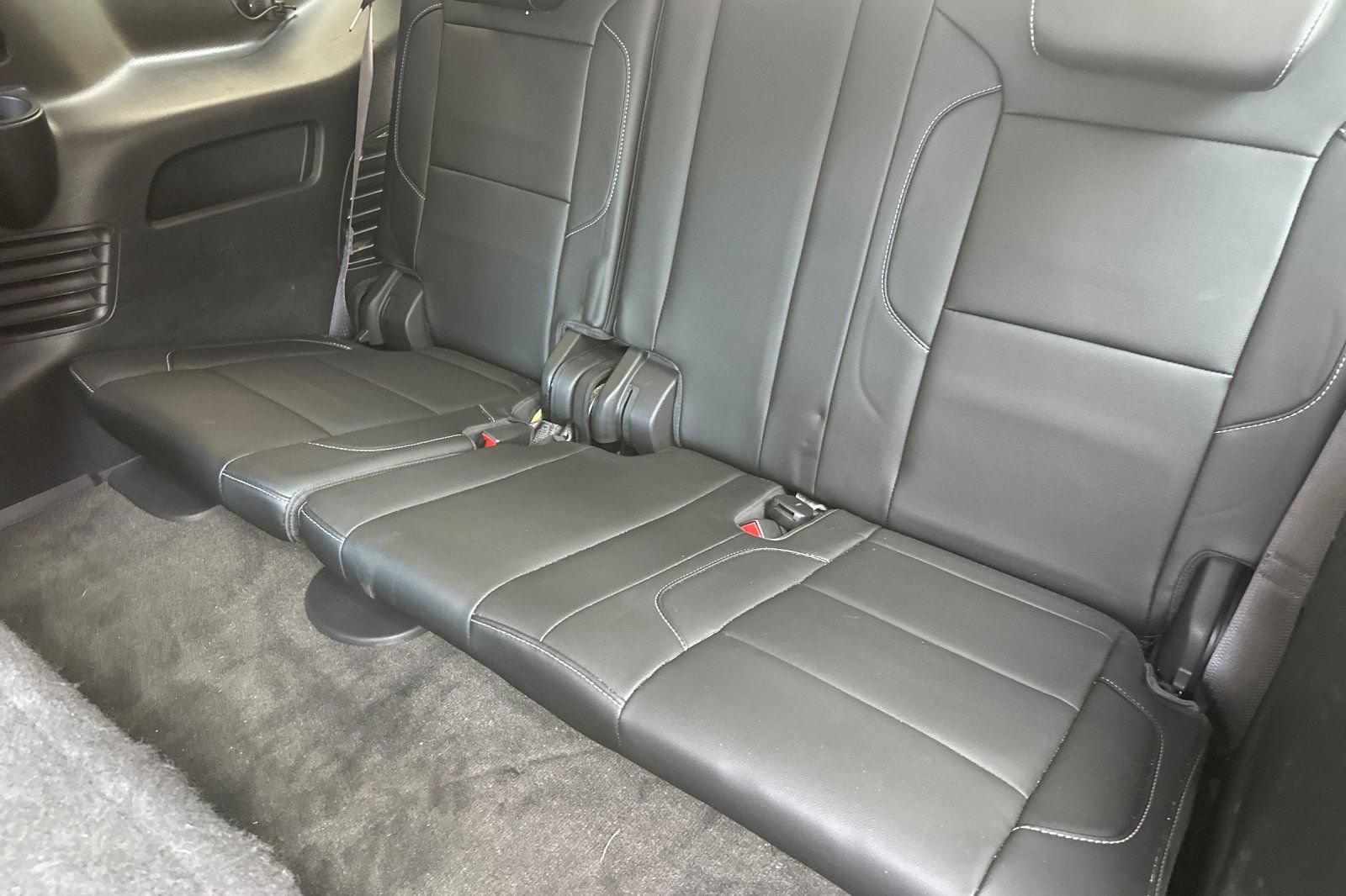 Used 2015 Chevrolet Tahoe LT RWD image 19