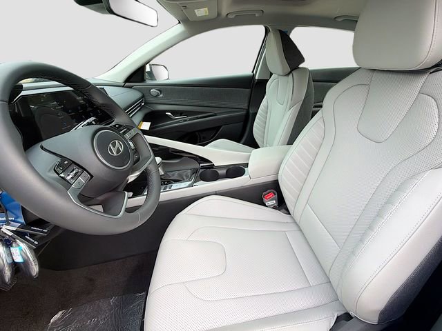 New 2026 Hyundai Elantra Limited image 22