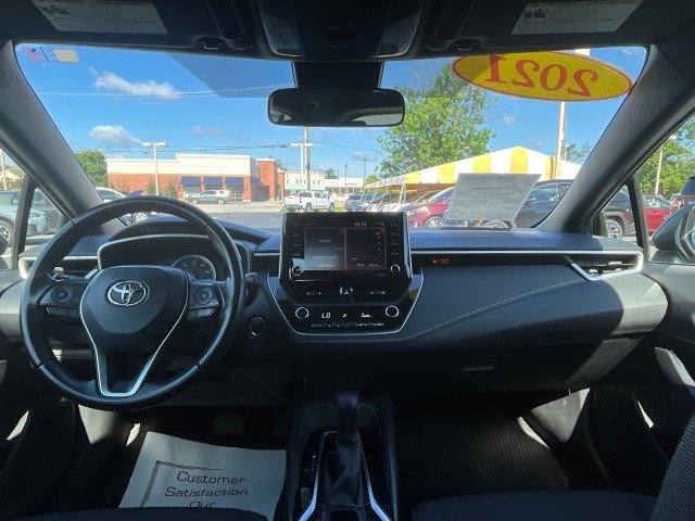 Used 2021 Toyota Corolla SE FWD image 12