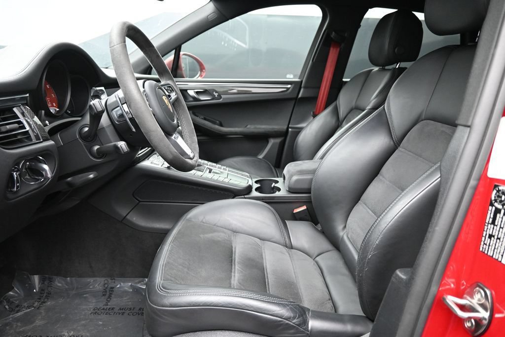 Used 2021 Porsche Macan GTS w/ Sport Chrono Package AWD/4WD image 14