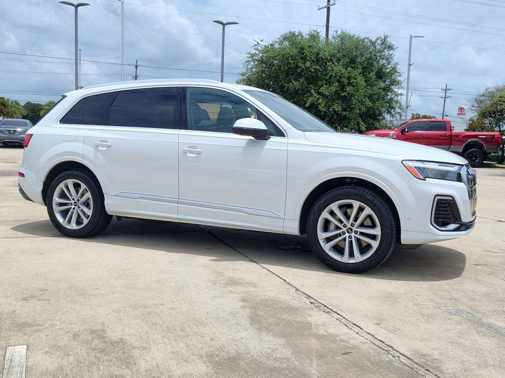 Used 2025 Audi Q7 2.0T Premium w/ Convenience Package AWD/4WD image 16