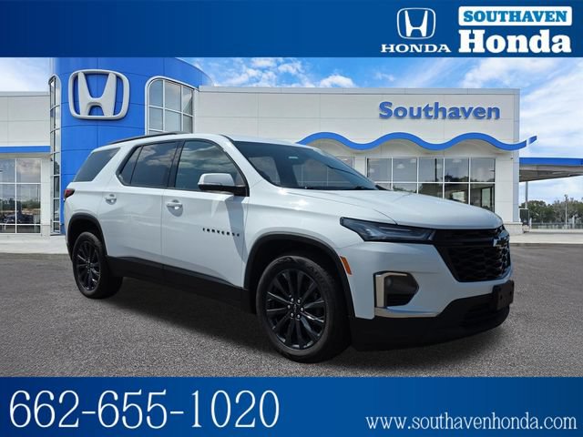 Used 2023 Chevrolet Traverse RS