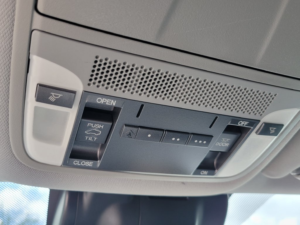 Used 2020 Acura MDX FWD image 35