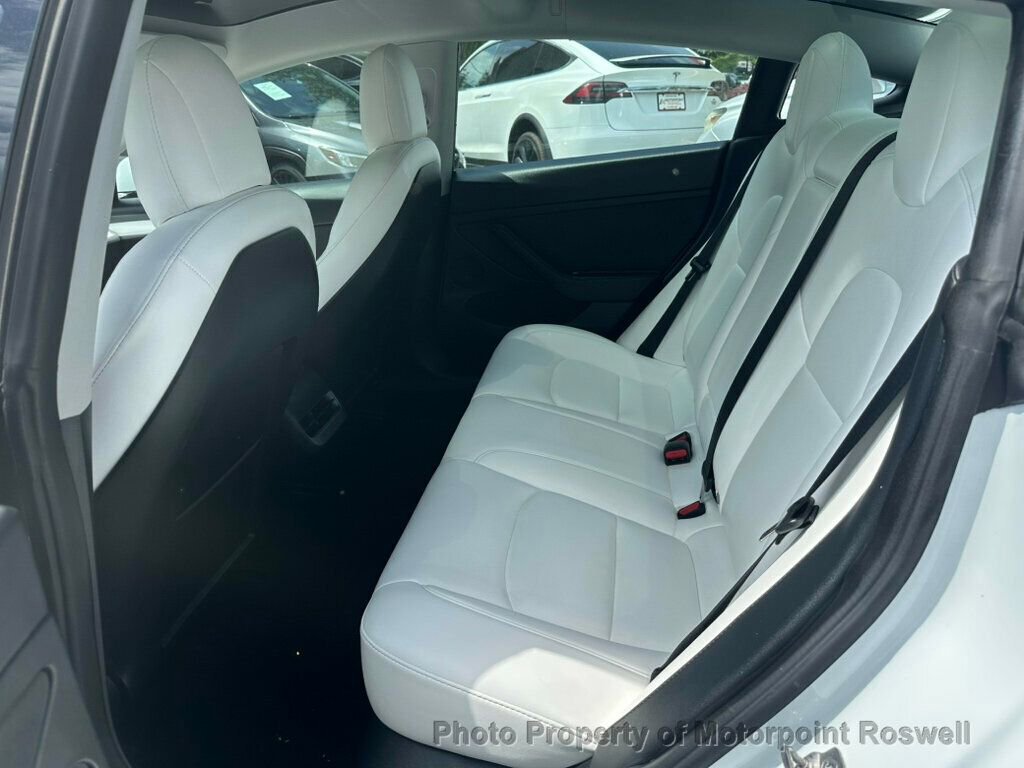Used 2022 Tesla Model 3 Performance AWD/4WD image 16