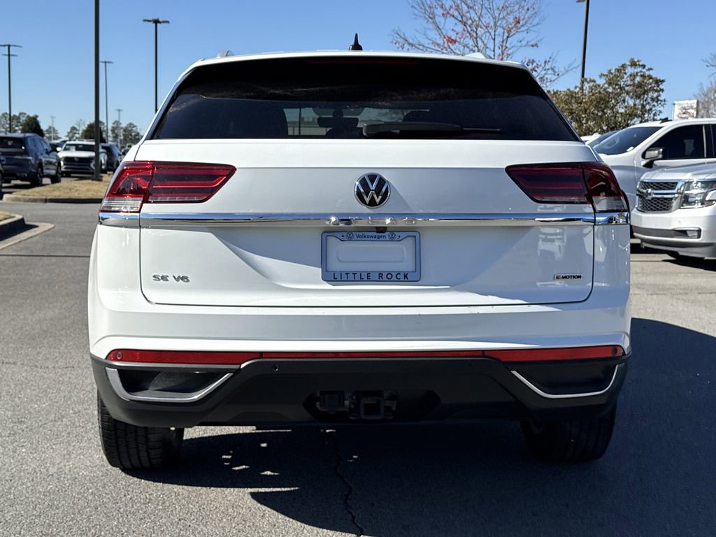 Used 2022 Volkswagen Atlas Cross Sport SE image 4