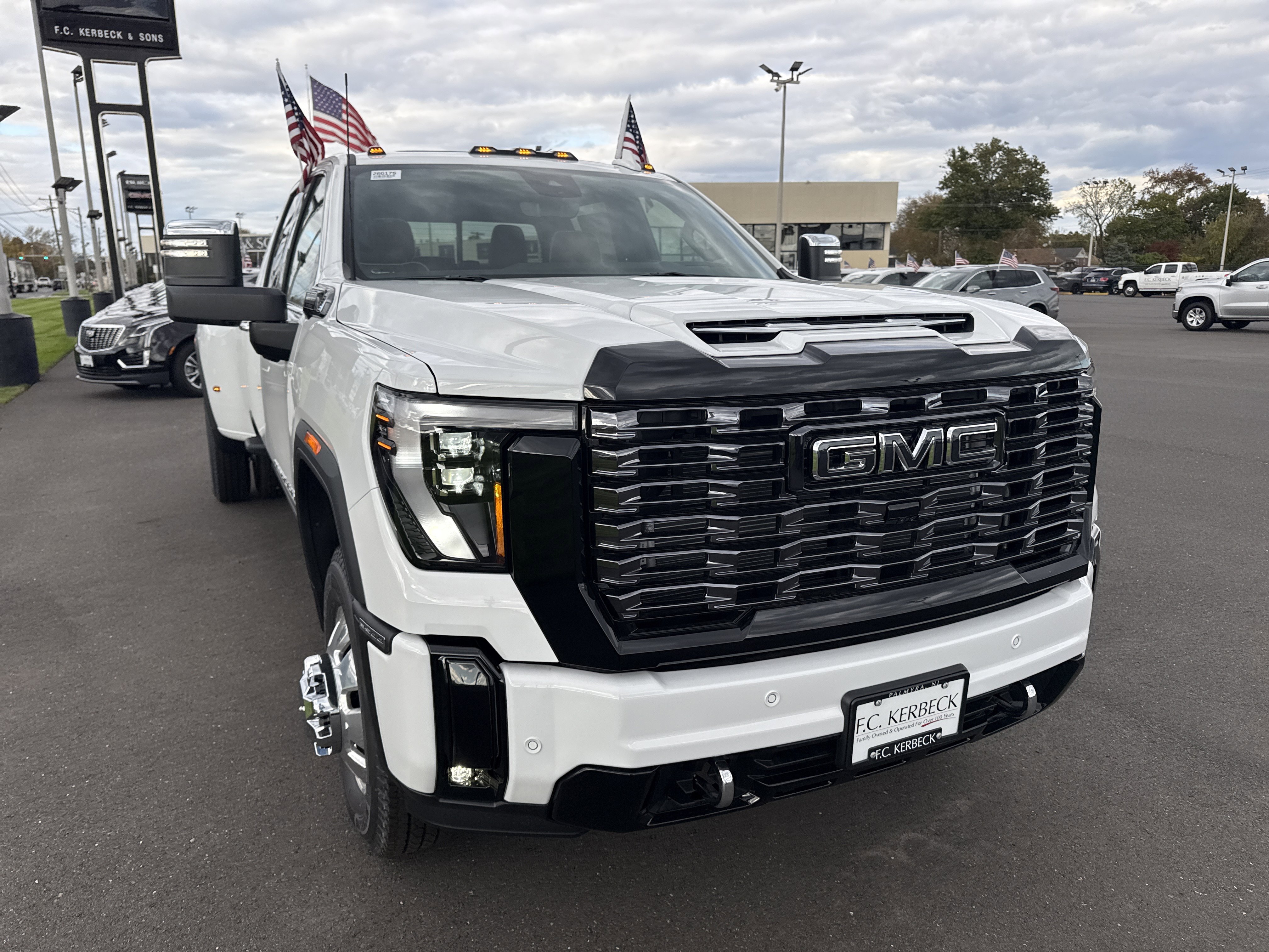 New 2026 GMC Sierra 3500 Denali Ultimate image 3