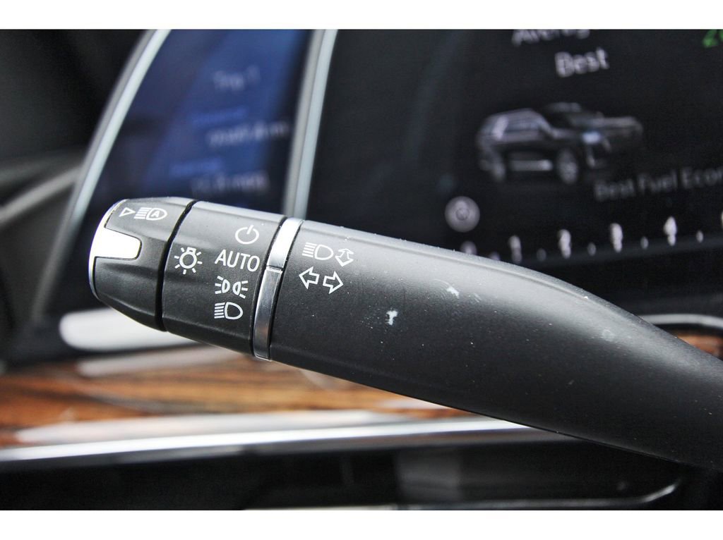 Used 2023 Cadillac Escalade ESV Premium Luxury RWD image 18