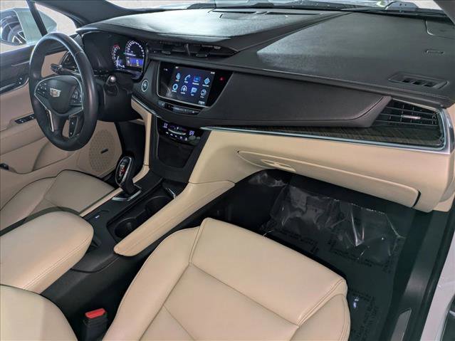 Used 2017 Cadillac XT5 FWD image 21