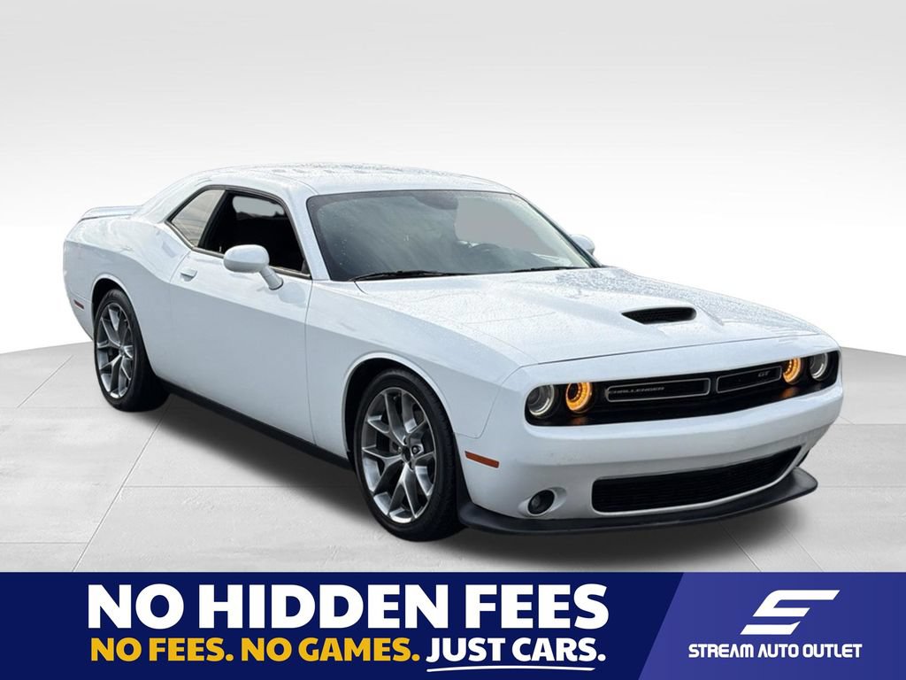 Used 2022 Dodge Challenger GT RWD image 1