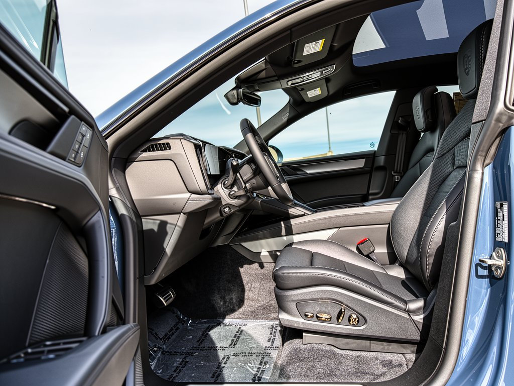 New 2026 Porsche Cayenne S AWD/4WD image 5