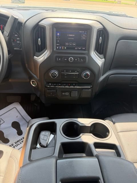 Used 2025 Chevrolet Silverado 3500 W/T AWD/4WD image 28