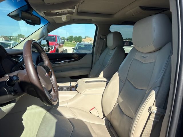 Used 2016 Cadillac Escalade ESV Premium AWD/4WD image 12