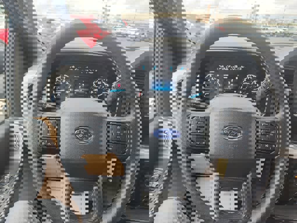 Used 2023 Ford F150 XLT image 27