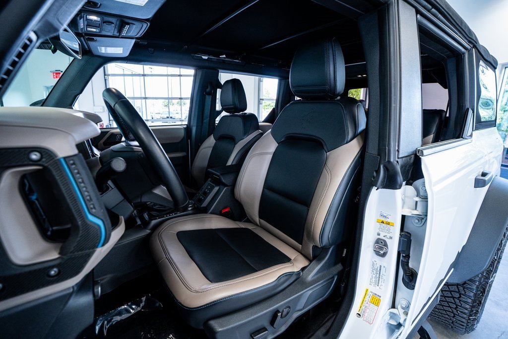 Used 2023 Ford Bronco Wildtrak image 33