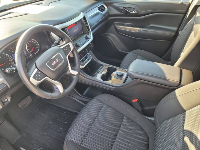 Used 2021 GMC Acadia SLE w/ LPO, Floor Liner Package FWD image 8