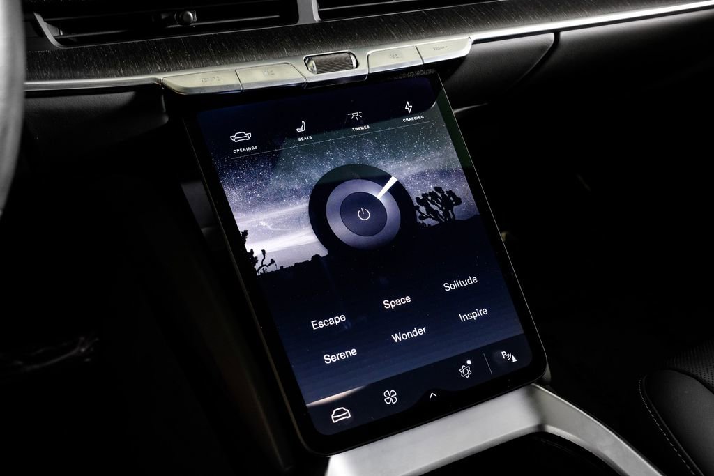 Used 2024 Lucid Air Pure image 30