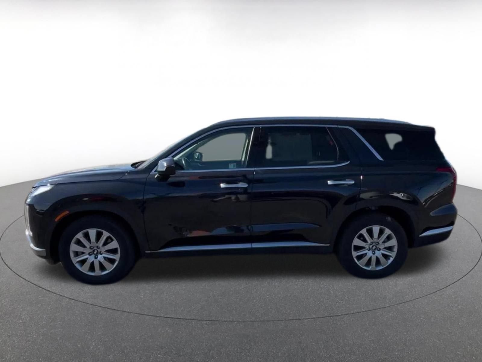 Used 2025 Hyundai Palisade SEL FWD image 9