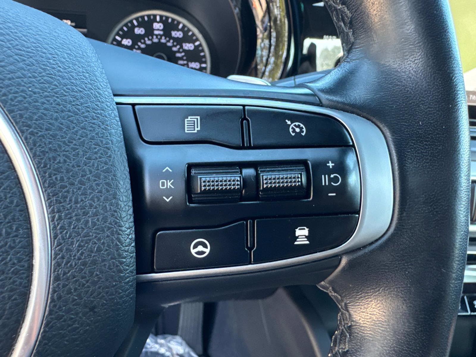 Used 2024 Kia K5 GT w/ GT1 Package image 29