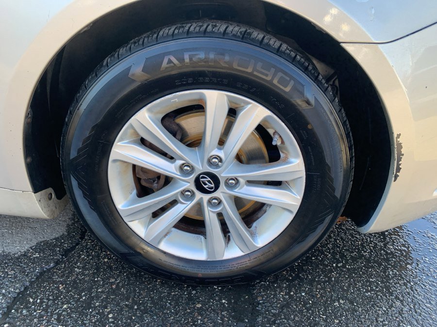 Used 2011 Hyundai Sonata GLS w/ Popular Equipment Pkg 2 FWD image 22