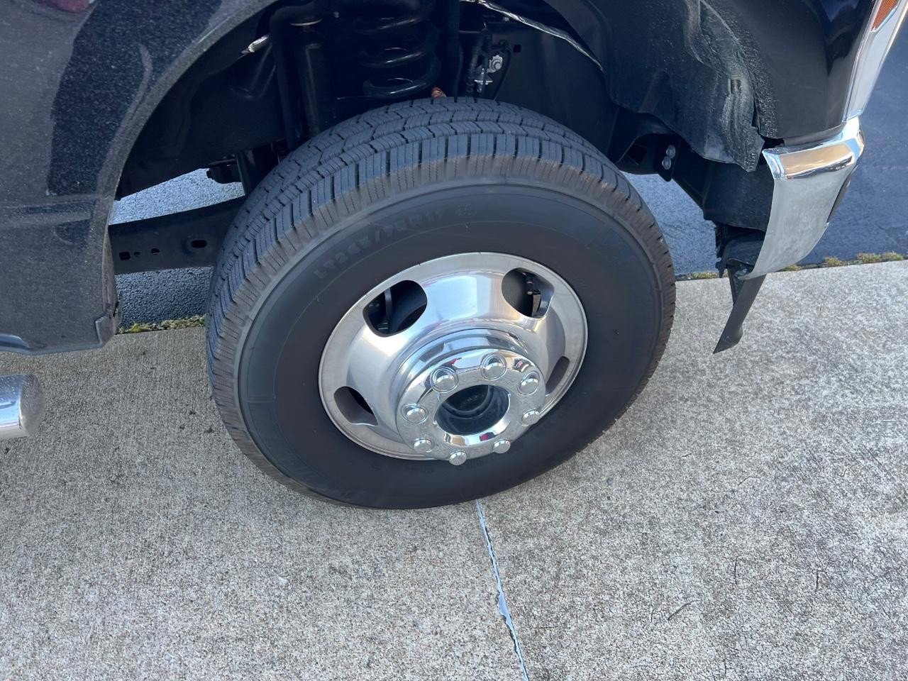 Used 2025 Ford F350 XL w/ XL Driver Assist Package image 12