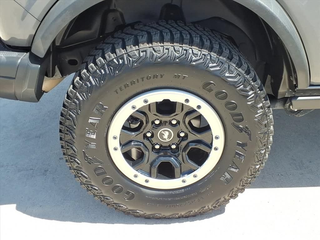 Used 2023 Ford Bronco Badlands AWD/4WD image 13