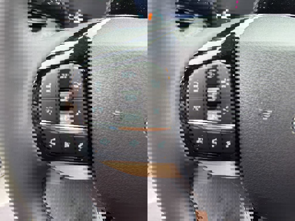 New 2026 Ford Explorer Platinum w/ LUX Leather Package image 18