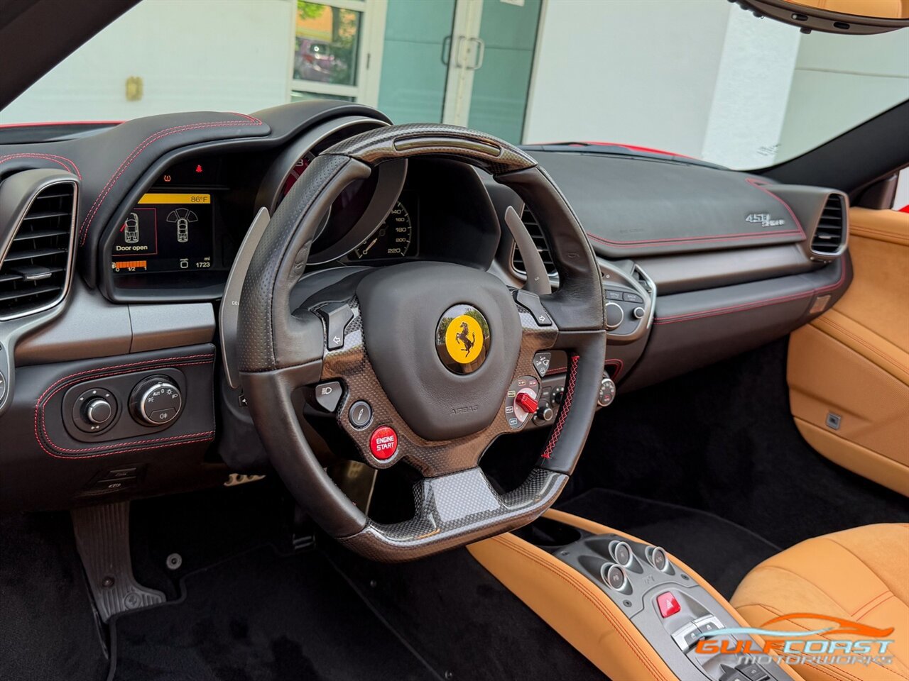 Used 2012 Ferrari 458 Spider RWD image 12