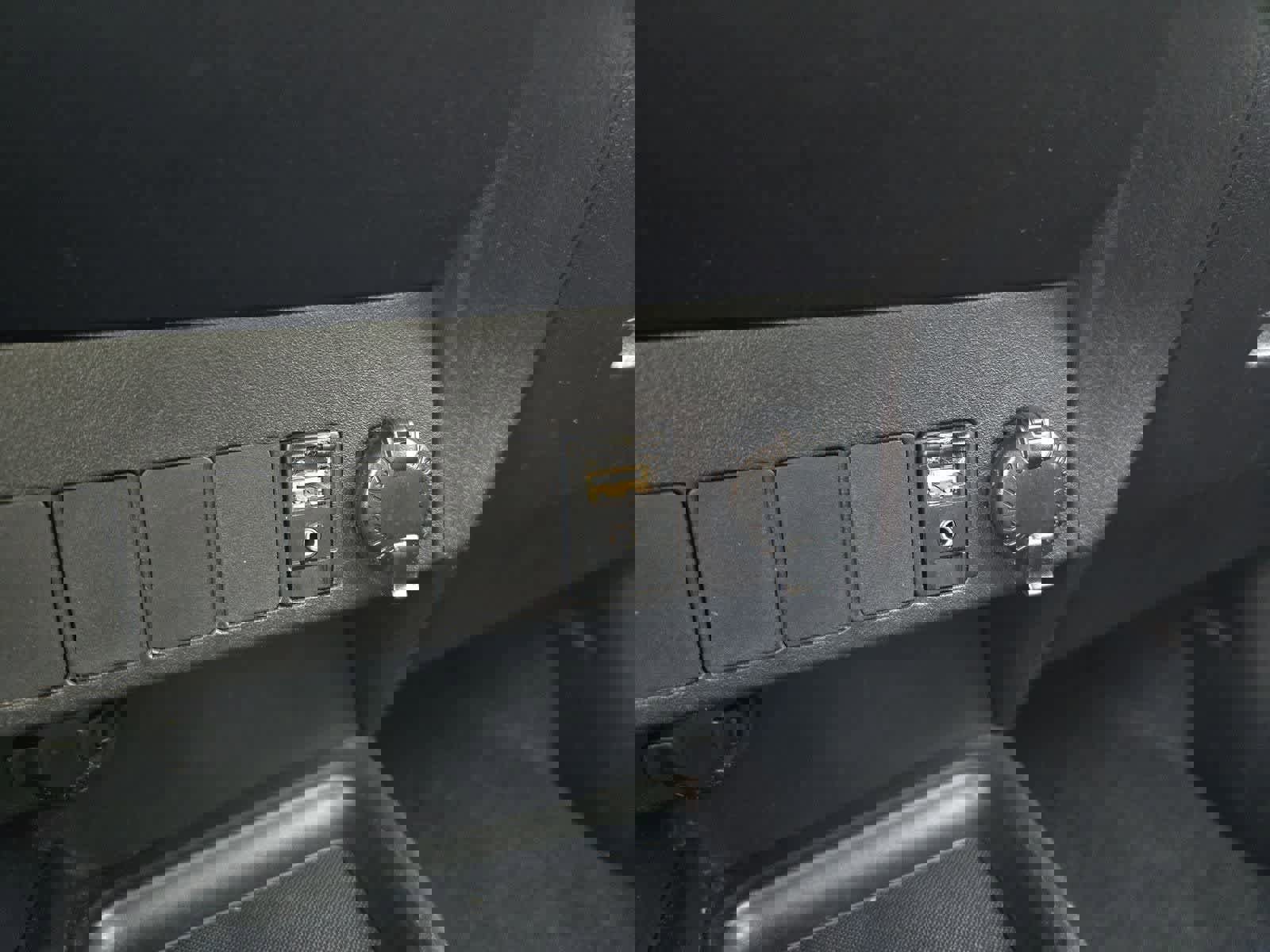 Used 2014 Toyota RAV4 XLE FWD image 30