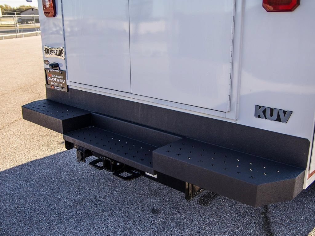 Used 2024 Chevrolet Express 3500 w/ Power Convenience Package RWD image 8