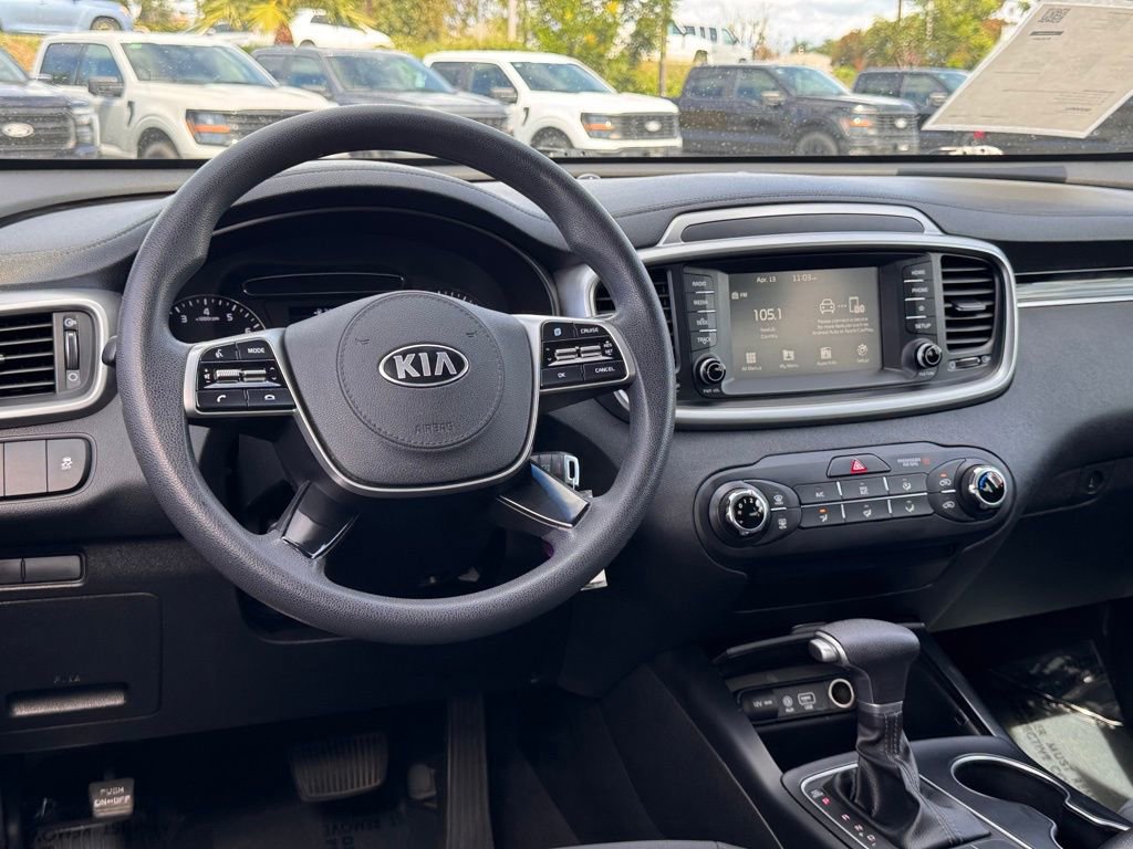 Used 2020 Kia Sorento LX FWD image 27