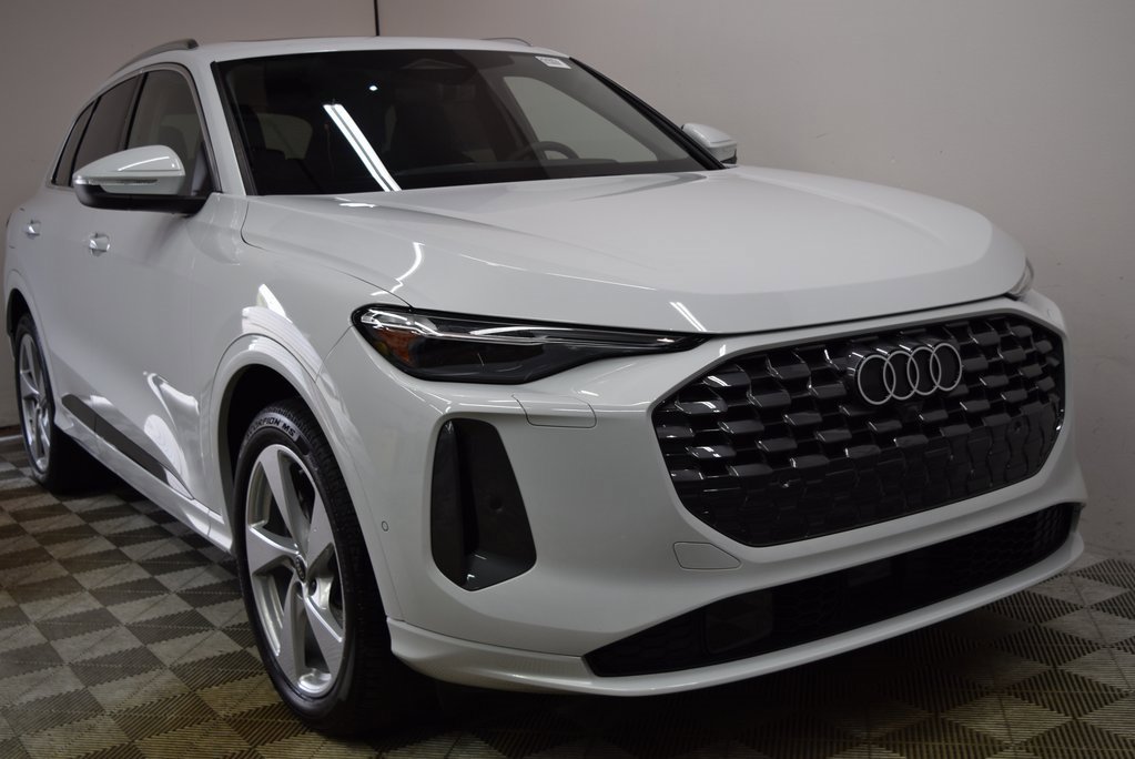 New 2025 Audi Q5 Prestige