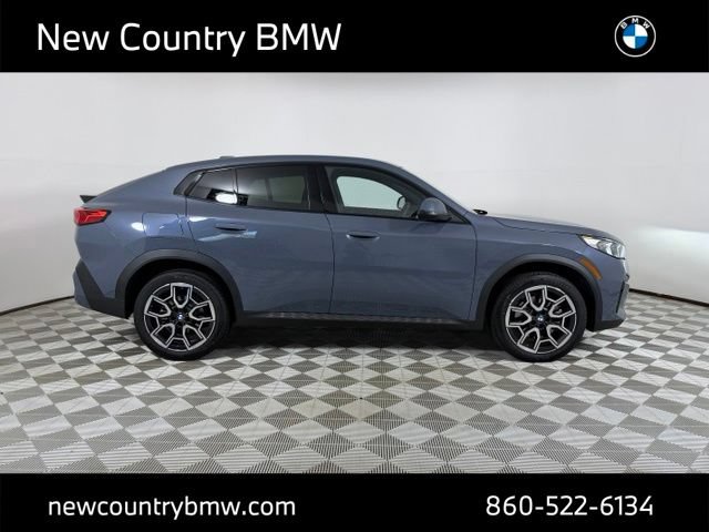 Used 2025 BMW X2 xDrive28i AWD/4WD image 8