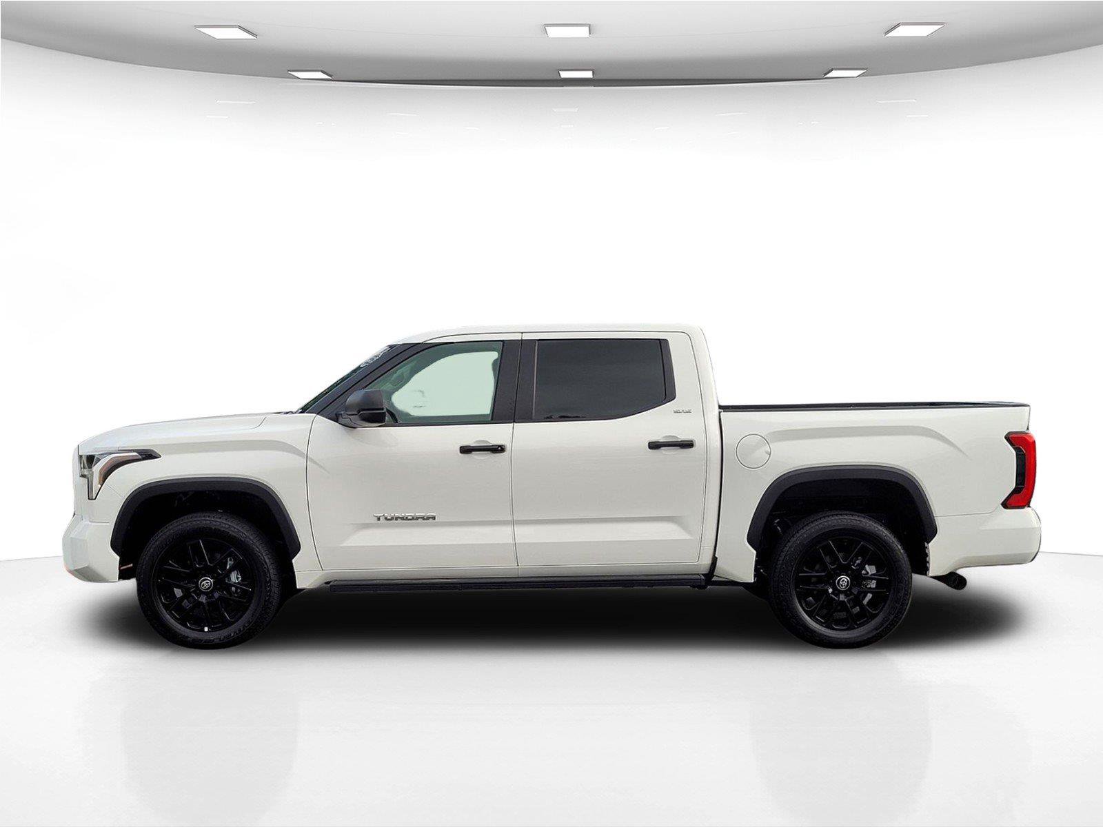Used 2024 Toyota Tundra SR5 AWD/4WD image 9