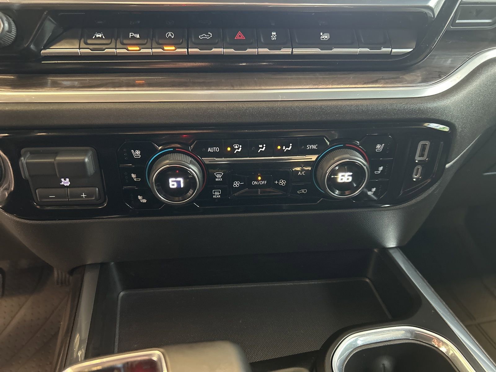 Used 2023 Chevrolet Silverado 1500 LTZ w/ Technology Package image 24