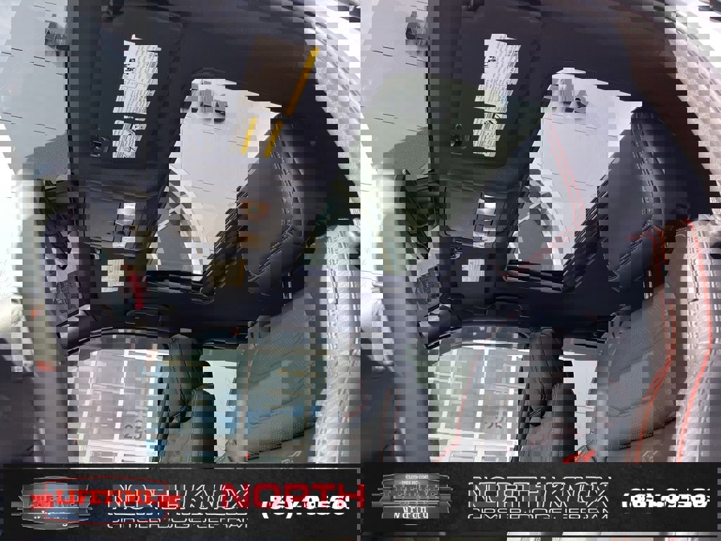 Used 2025 Nissan Frontier PRO-4X w/ Pro Premium Package image 13