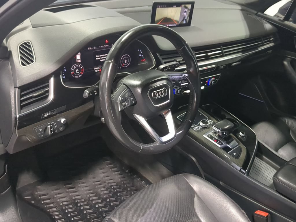 Used 2018 Audi Q7 3.0T Prestige AWD/4WD image 10
