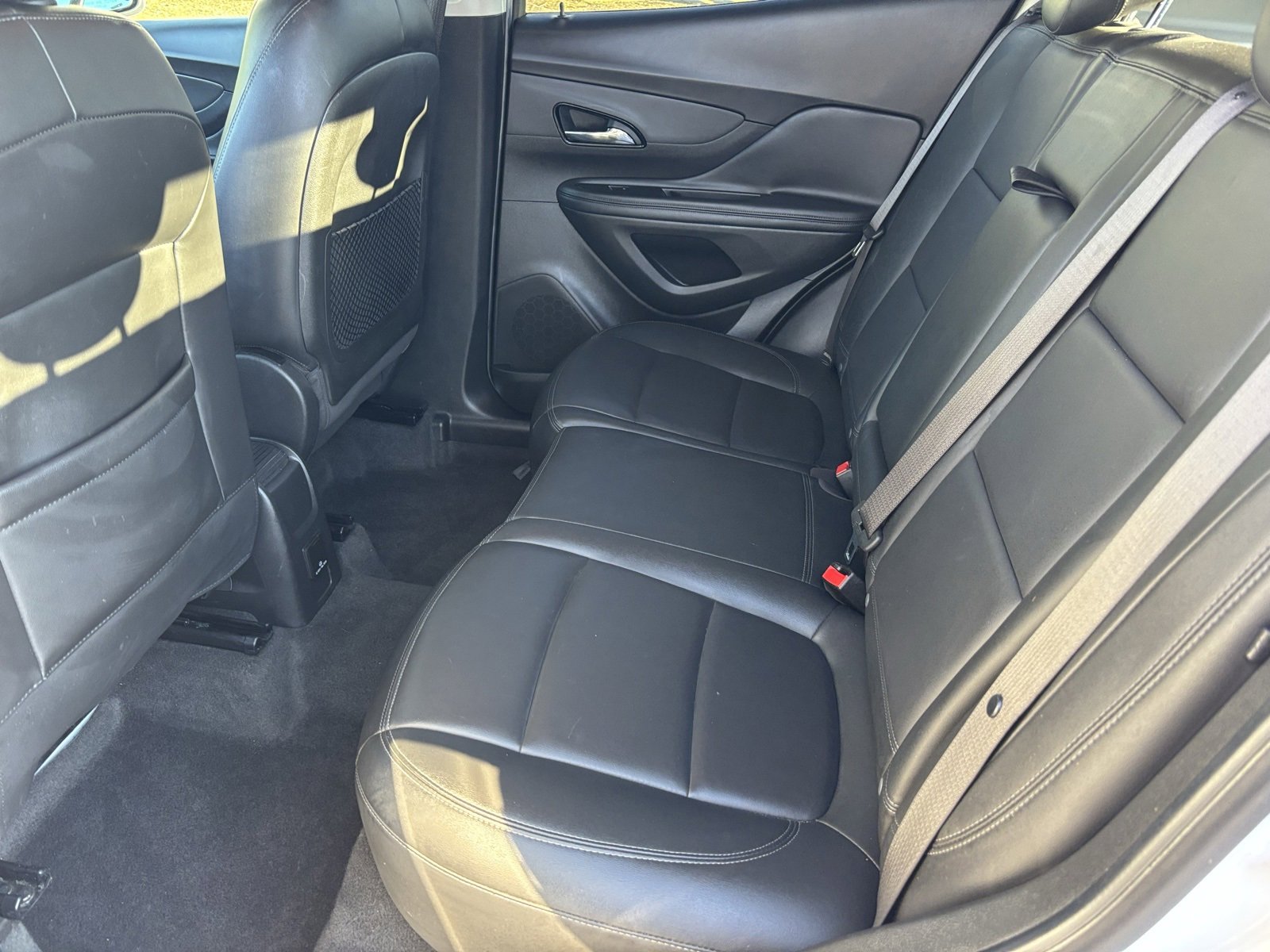 Used 2017 Buick Encore Essence image 19