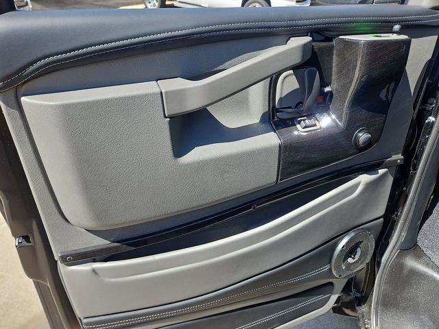 New 2026 GMC Savana 2500 Extended w/ Driver Convenience Package image 18