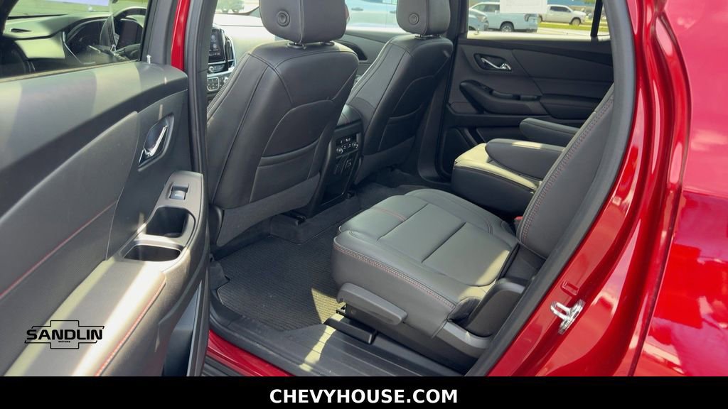 Used 2023 Chevrolet Traverse RS AWD/4WD image 26