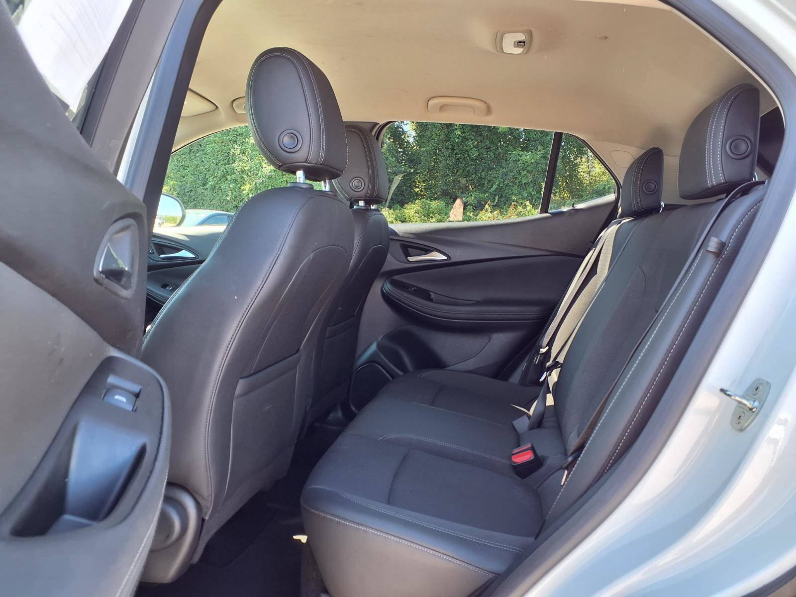 Used 2024 Buick Encore GX Preferred FWD image 24
