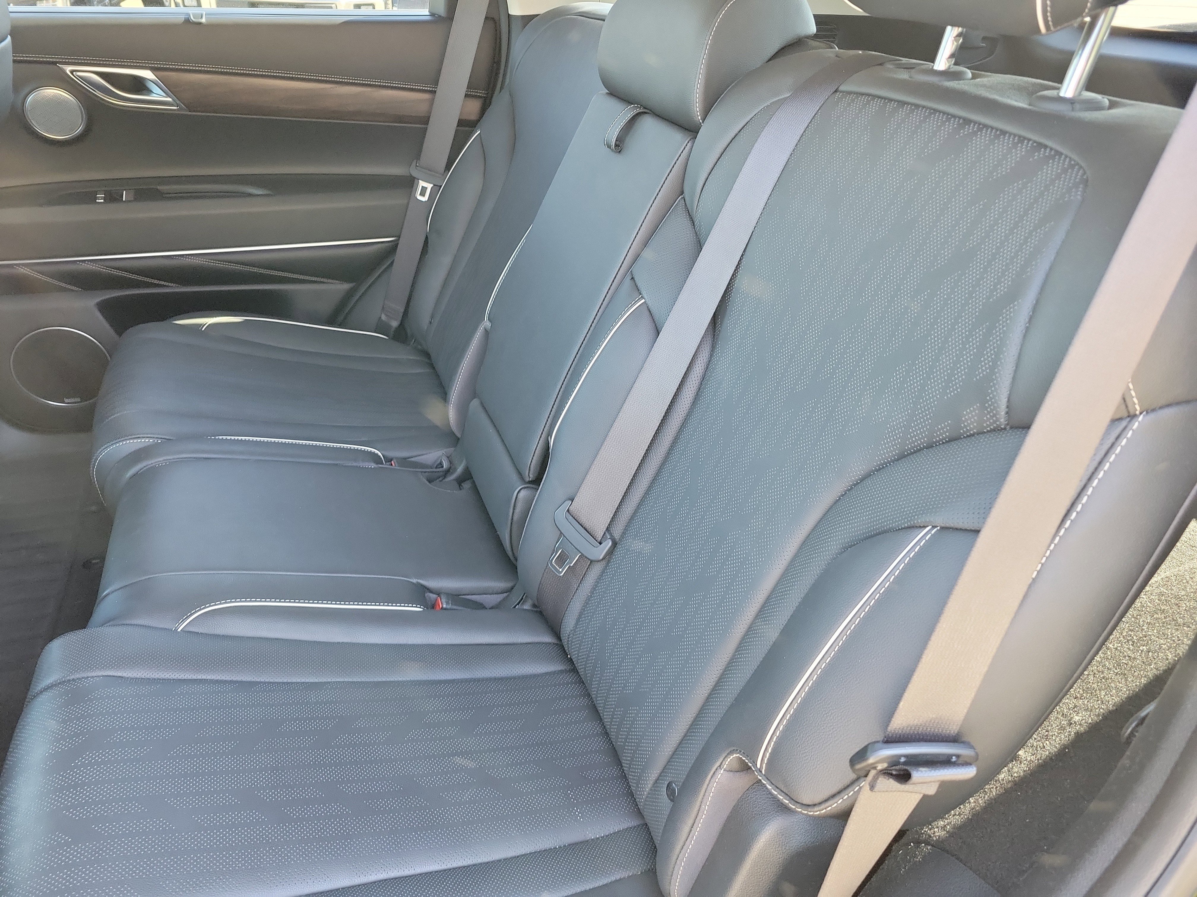 Used 2023 Genesis GV80 3.5T w/ Advanced Package image 7